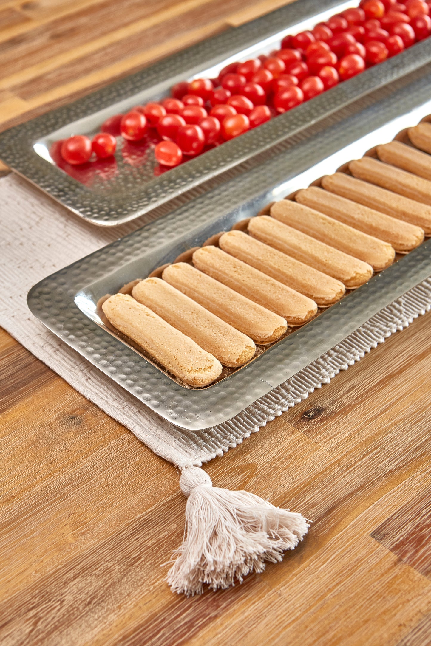 Aluminium Dimple Decorative Tray Flat Edge Trim (Large)