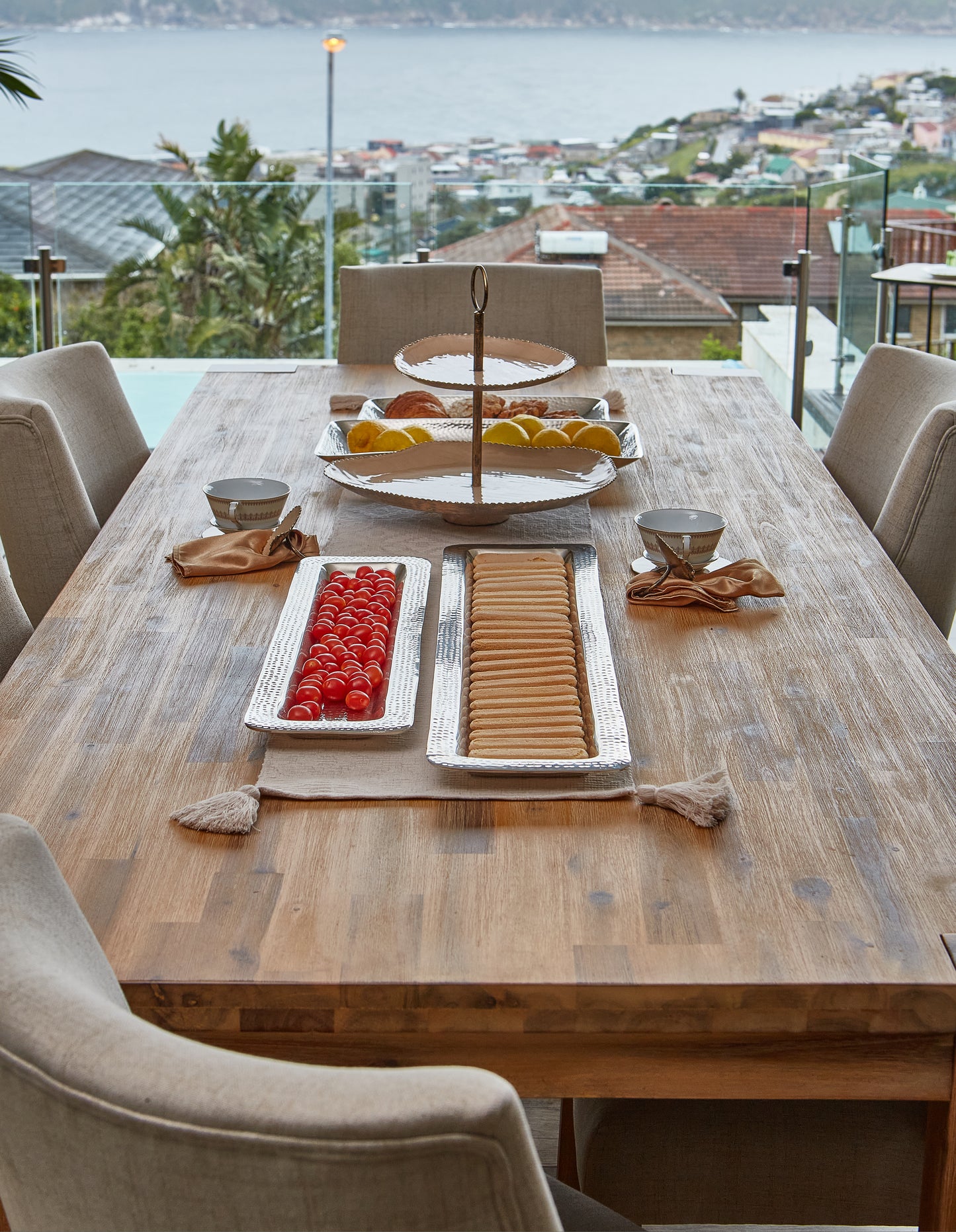 Aluminium Dimple  Decorative Tray Flat Edge Trim (Large)